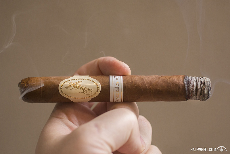 Davidoff Especiales > Robusto Real 2