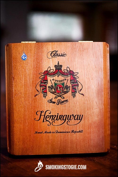 富恩特海明威经典日晒 - ARTURO FUENTE HEMINGWAY CLASSIC SUN GROWN