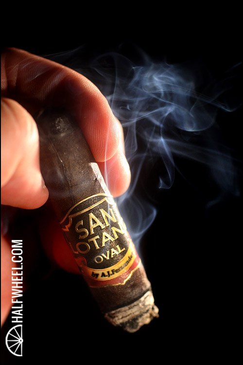 圣洛塔诺椭圆形马杜罗皇冠 SAN LOTANO OVAL MADURO CORONA