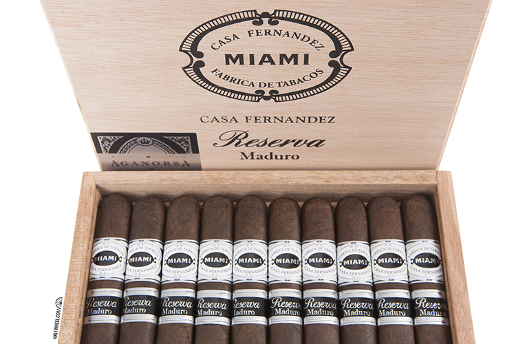 CASA FERNÁNDEZ RESERVA MADURO 雪茄